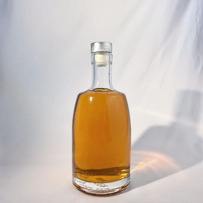 750ml Hochwertige Glasflasche - Premium Spirituosen-Design